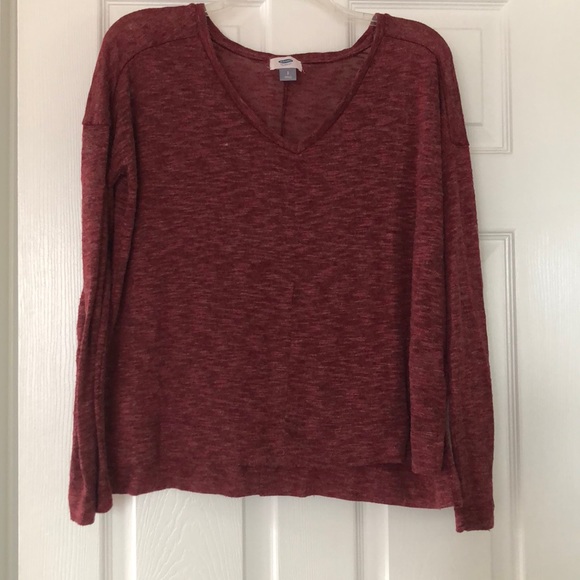 V-neck lightweight sweater perfect for layering! - Picture 1 of 1